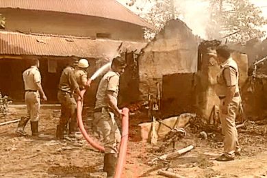 Houses Burnt In Bengal, 8 Charred Bodies; Guv Says "Arson Orgy"