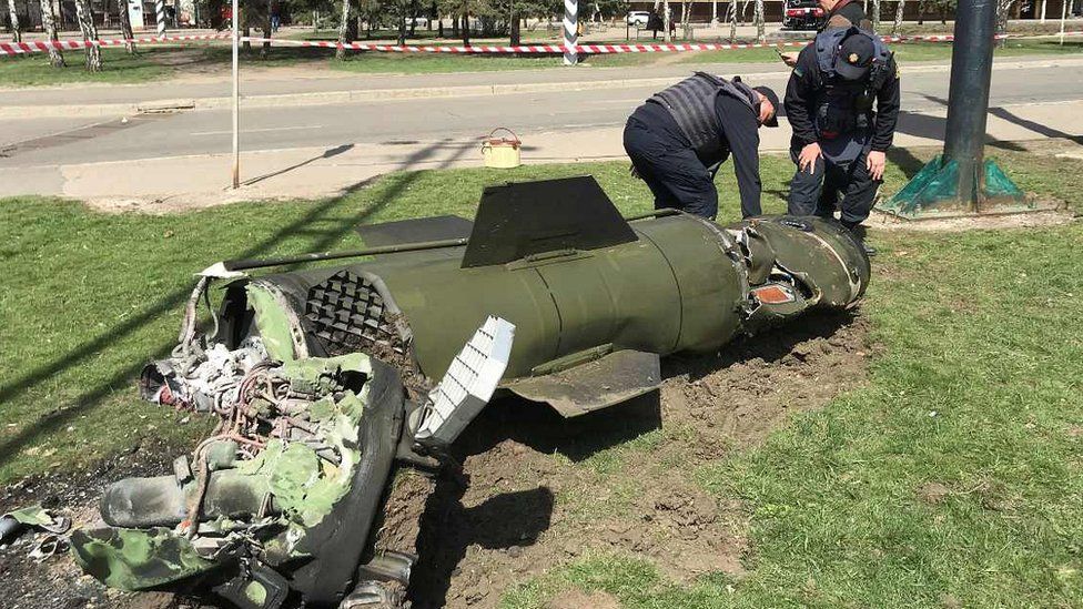 Ukraine war: Was a collection bomb used in station strike?
