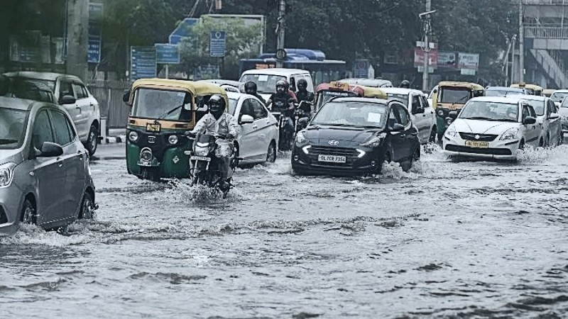 Enjoy: Deluge In Bengaluru After Rainstorm, Heavy Rain Projection For 3 More Days
