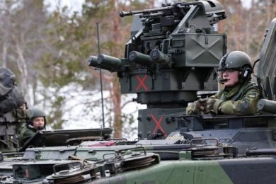 Turkey endangers to block Finland and also Sweden Nato bids