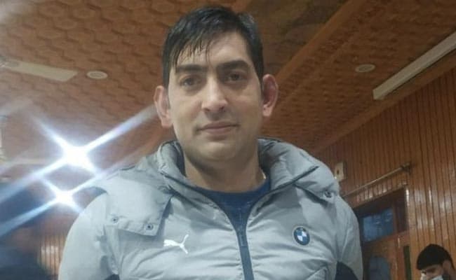 Overnight Demonstrations In J&K After Kashmiri Pandit's Killing