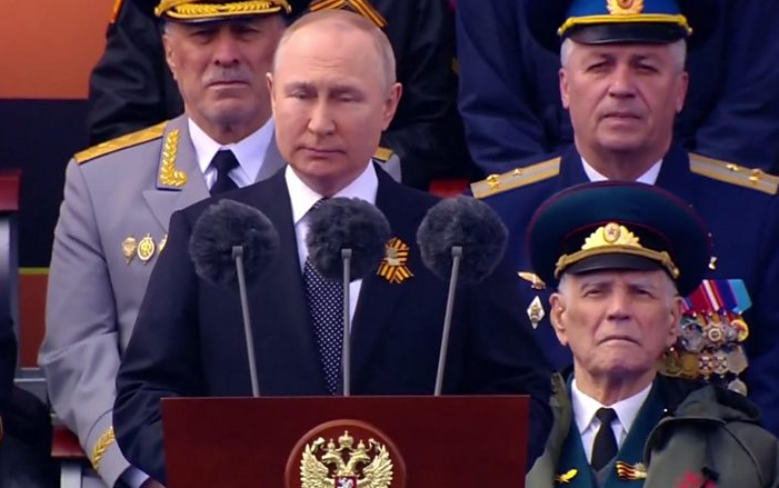Ukraine War: Putin gives few clues in Success Day speech