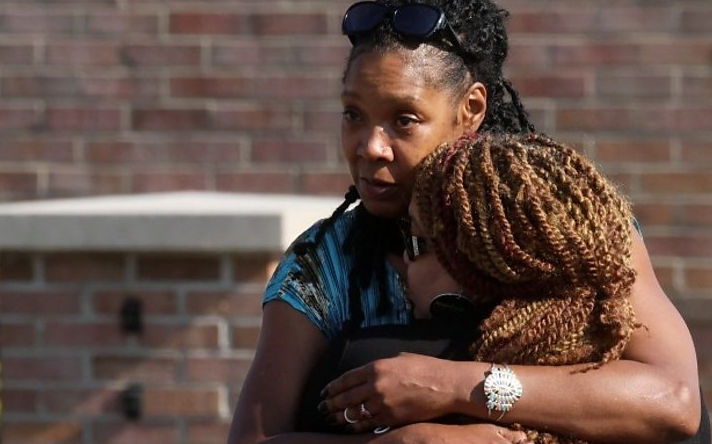Buffalo shooting: Gunman intentionally sought black victims - mayor