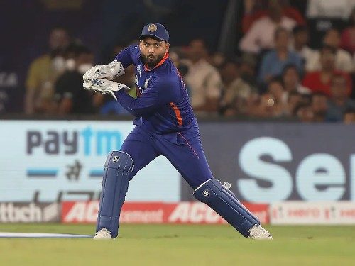 "When Match Becomes Tight, He Panics": Ex-India Cricketer Comes Down Hard on Rishabh Pant's Captaincy