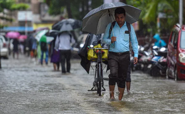 Mumbai On Alert For Heavy Rain, Is Already Waterlogged