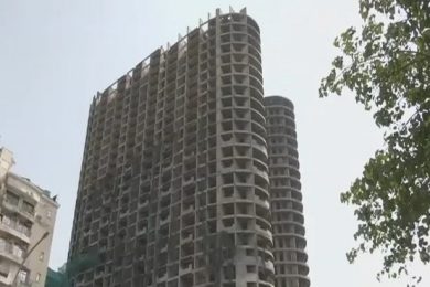 Noida Twin Towers Demolition : After 9-Year Fight, A Matter Of 9 Seconds