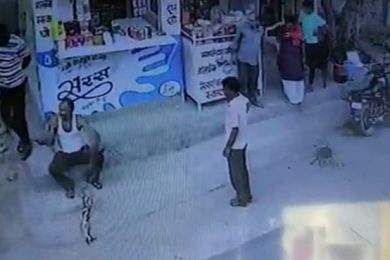 Video: Rajasthan's 'Snake Man' Dies Minutes After Being Bitten By A Cobra