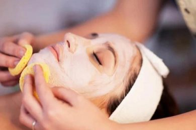 Why Facials are a Must For Healthy And Glowing Skin