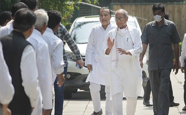 "When Ashok Gehlot...": Digvijaya Singh On Why He Decided To Contest