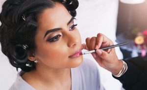 Navratri 2022: 5 Easy Makeup Looks To Try Out For Garba Dance Nights