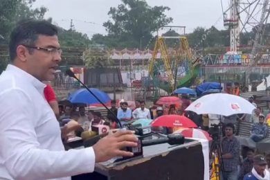 On Camera, Delhi BJP MP Calls For "Total Boycott" Of A Community