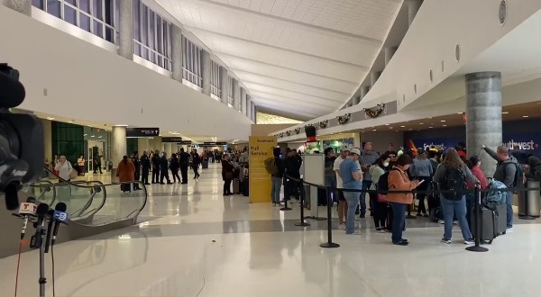 Southwest Airlines Canceled More Than 2,800 Flights Today, or 69% of All Scheduled ... - Latest Tweet by BNO News Live