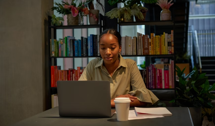 How Franchise Fees Work: A Complete Guide to What You’re Paying For