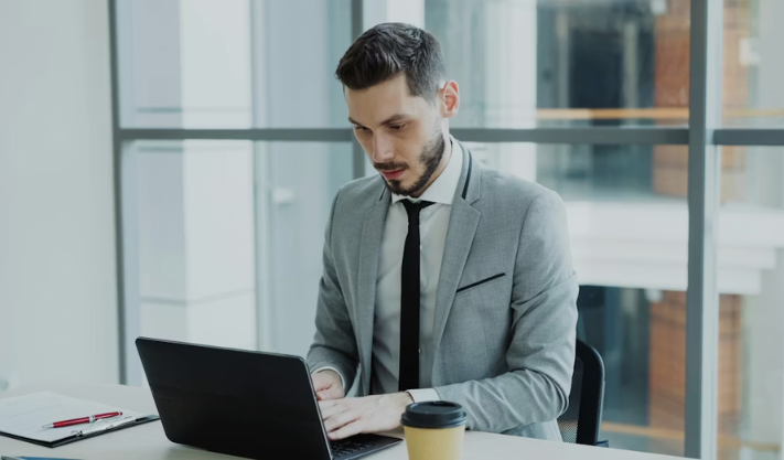 8 Ways ‘Hybrid Creep’ Is Driving the Return-to-Office Push