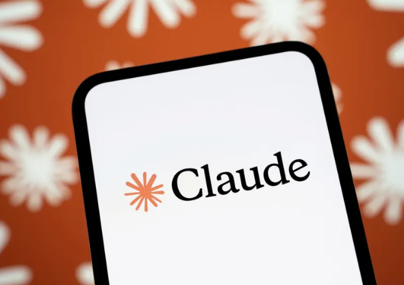 Why You Should Avoid Purchasing Business Software This Year