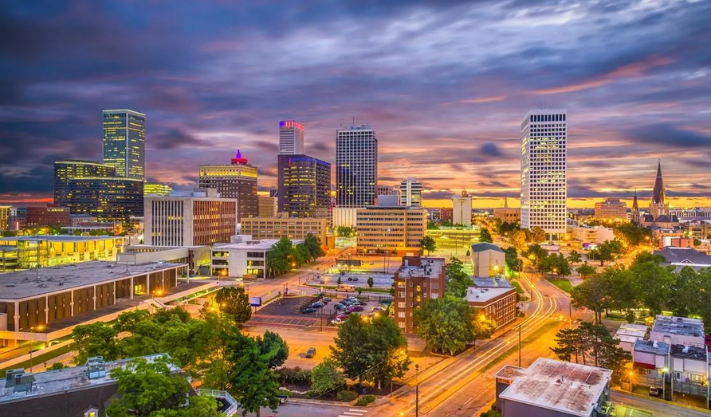 6 U.S. Cities Offering Incentives to Relocate in 2026