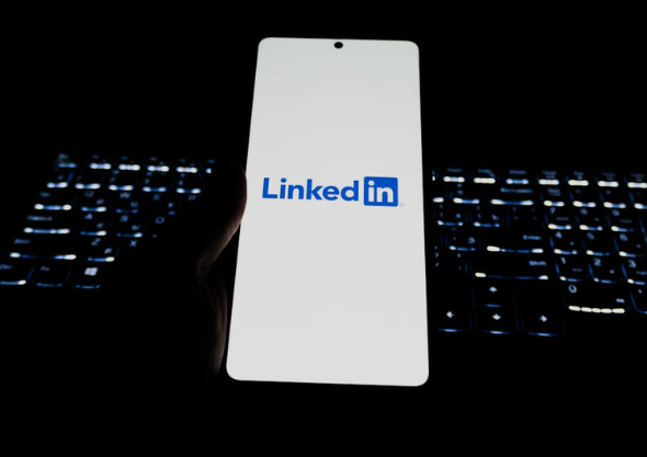 9 LinkedIn Algorithm Changes Affecting Your Reach in 2026