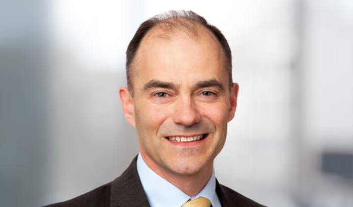 Warren East: The Visionary Leader Behind Global Engineering Innovation