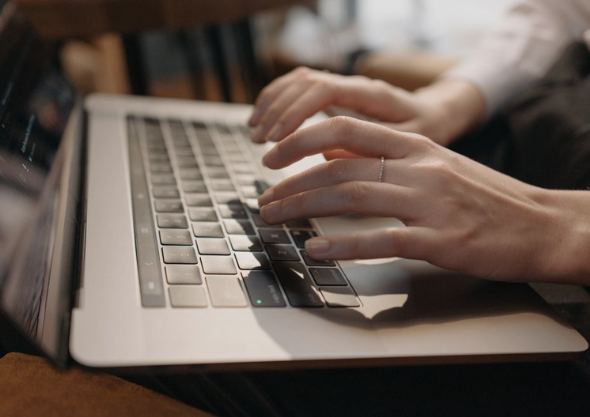 How to Start a Blog in 12 Easy Steps: Complete Beginner’s Guide for 2026