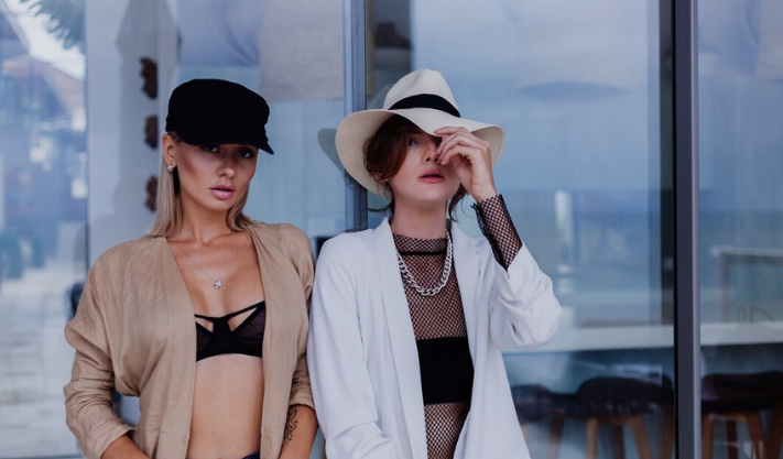 How Do Celebrities Influence Fashion Trends in the USA?
