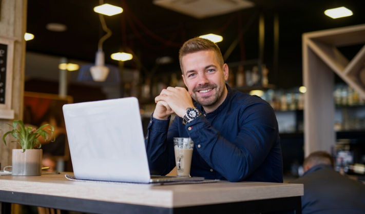 How Do Entrepreneurs Start Businesses in the USA?