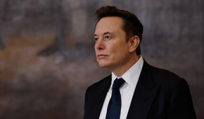 How Much Money Did Elon Musk Lose in the Latest SpaceX Selloff?