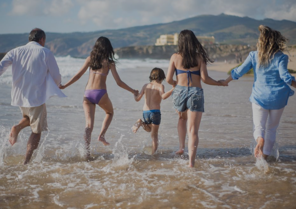 What Are the Best Luxury Destinations for Families With Kids?