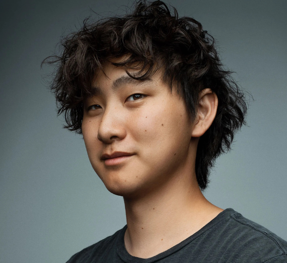 Alexandr Wang: The AI Entrepreneur Shaping the Future of Intelligent Technology